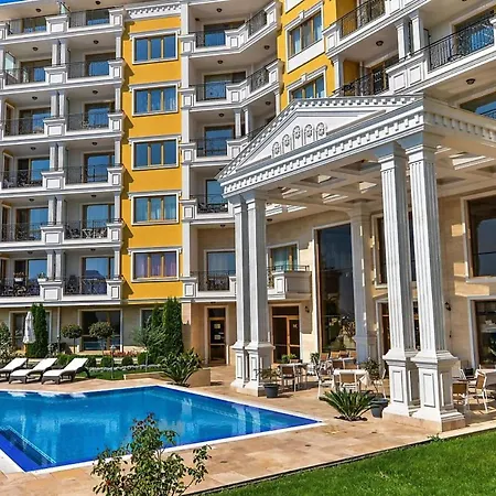 アパート Romantic Florence